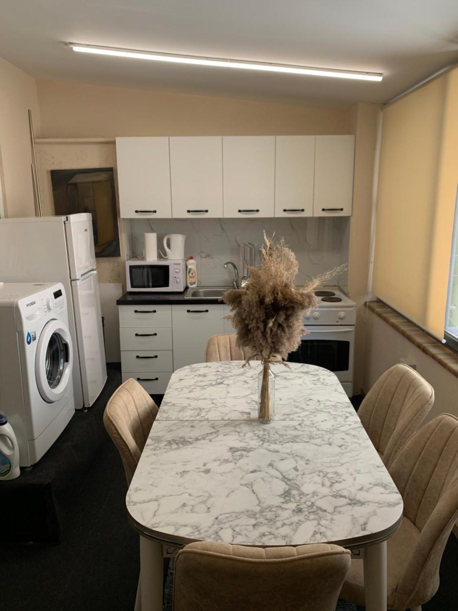 Citynest Apartments, 3-Minute Walk From The Skanderbeg Square Tirana Exterior foto